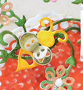 the greeting card designed with the apple a day die from tlcdesigns. The little scalloped bow and a bumble bee die too makes for the perfect gift for a teacher in back to school greeting.